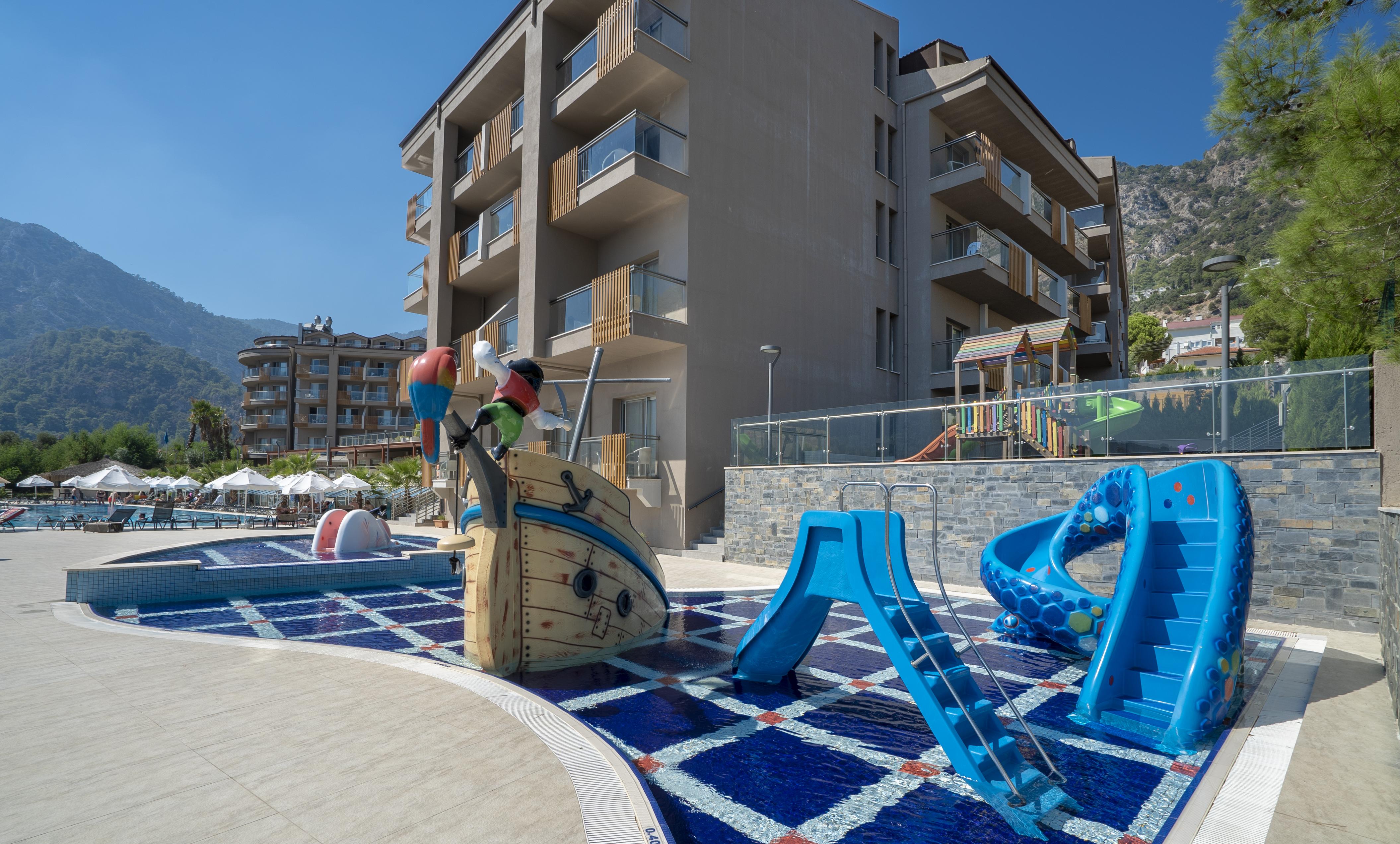Turunc Premium Hotel Exterior photo