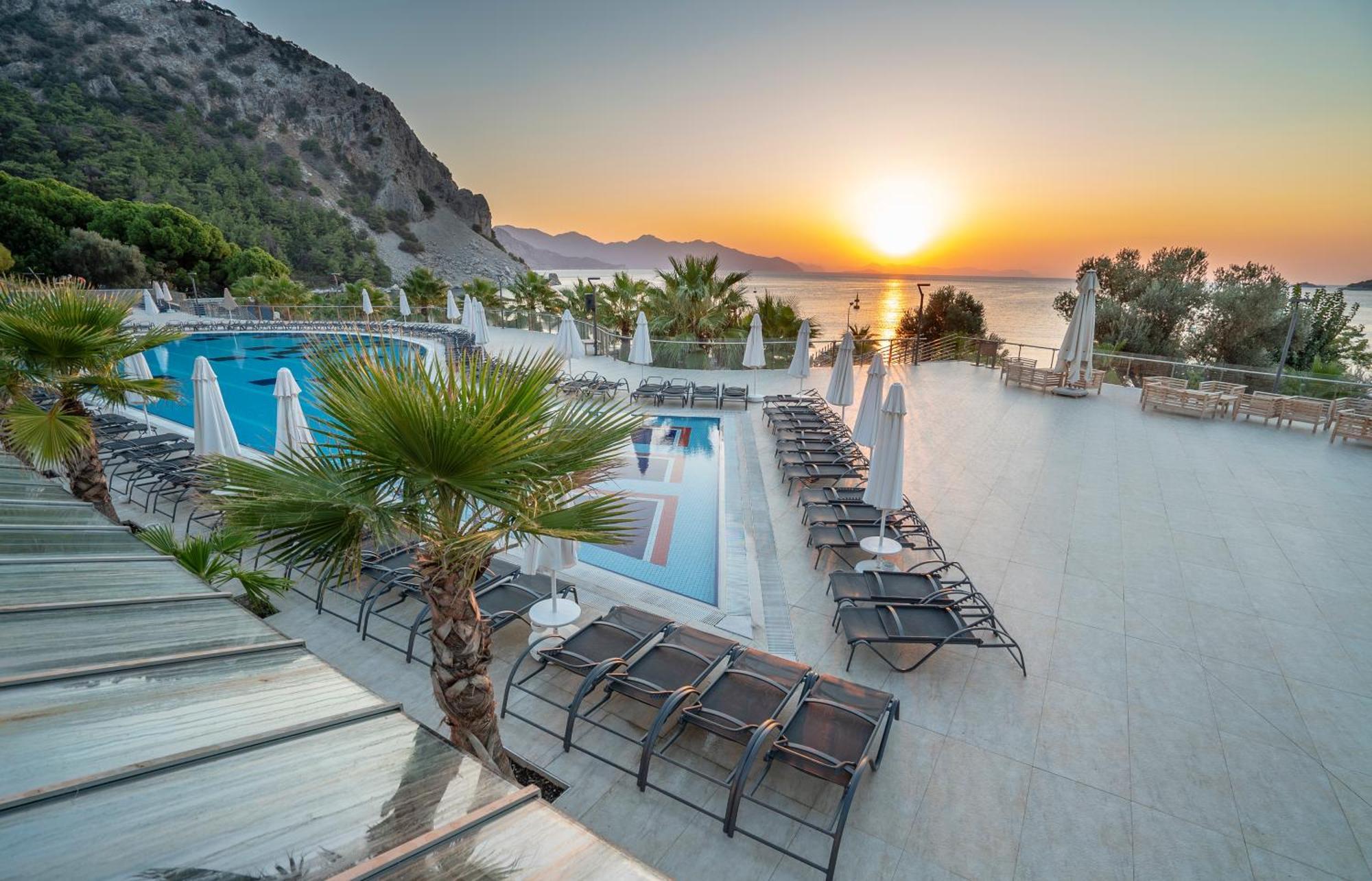 Turunc Premium Hotel Exterior photo